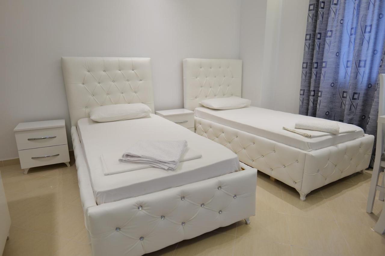 Hotel Dior Saranda Kültér fotó